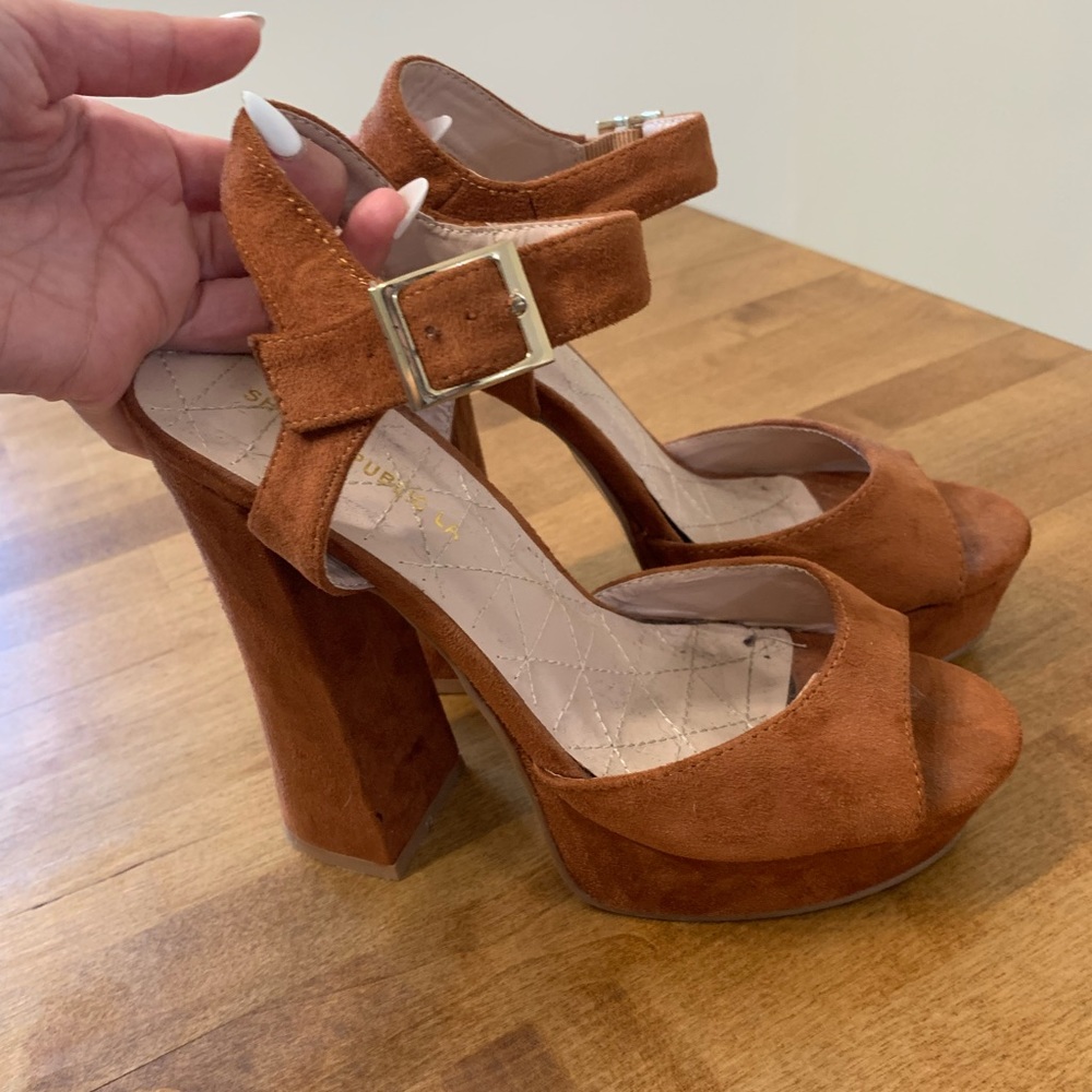 Shoe República Brown Heel Sandals Ankle Strap